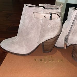 Coach booties size 7 suede